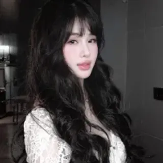 Profile photo of boobyy-bae