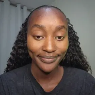 Profile photo of seductive_secretary