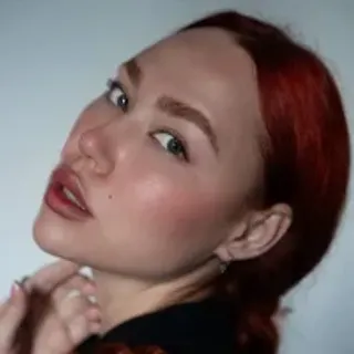 Profile photo of lolaamint_