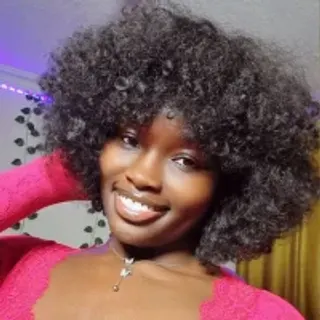 Profile photo of mon_cheri_xo
