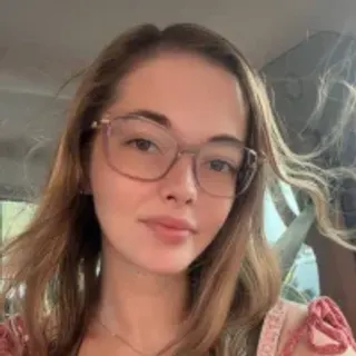 Profile photo of thelovelyolivia