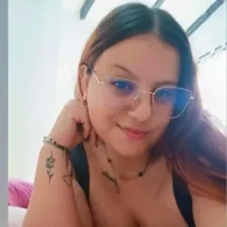 Profile photo of ashleyy__