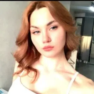 Profile photo of emma_starrs_
