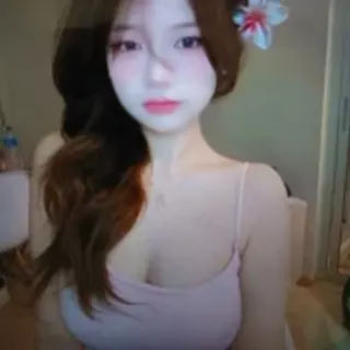 Profile photo of tits-boos