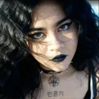 Profile photo of atena_hill_