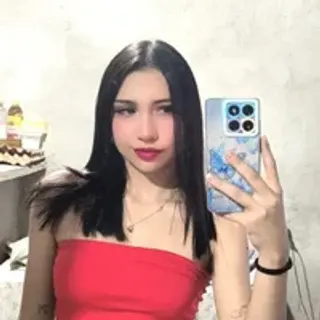 Profile photo of nikky_foxy