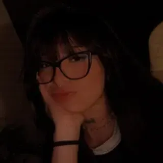 Profile photo of gummysaurus_