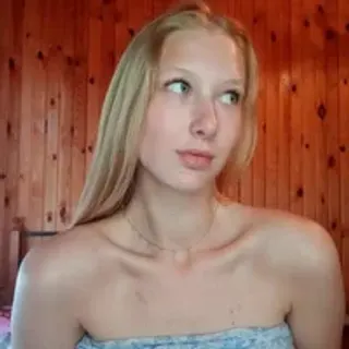 Profile photo of oh_my_evaaa