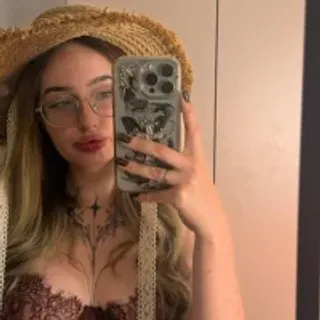 Profile photo of adeluna