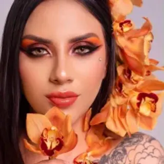 Profile photo of honeyalaskaa