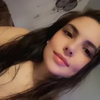 Profile photo of charlottenoirr