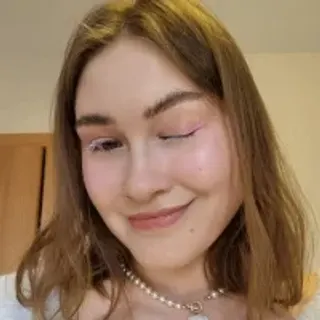 Profile photo of sleeeep_y