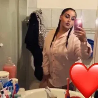 Profile photo of szandra26