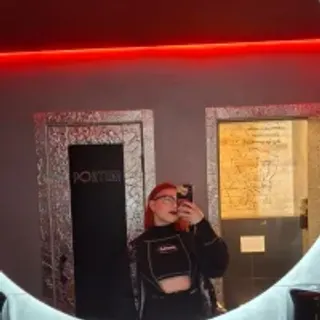 Profile photo of foxplayxx
