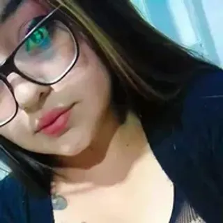 Profile photo of vitoria23_