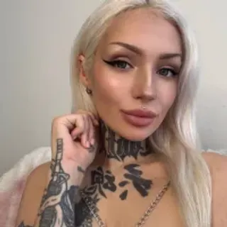Profile photo of necroblonde