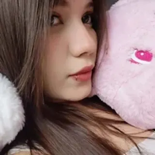 Profile photo of kitty_lust_