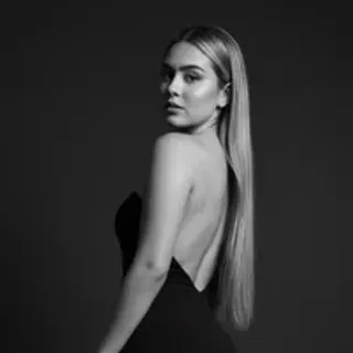 Profile photo of miabonnett_