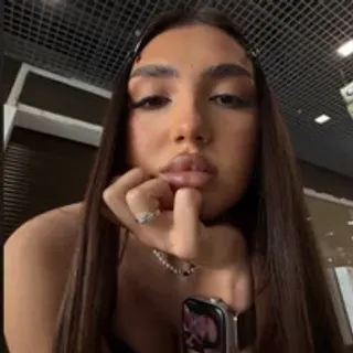 Profile photo of ellya_