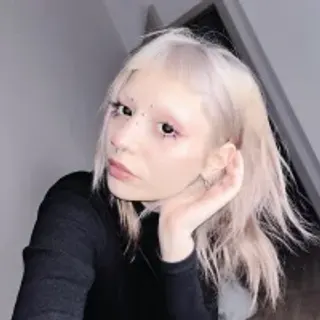 Profile photo of effieray