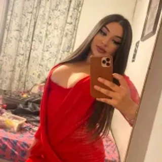 Profile photo of julia_moreira