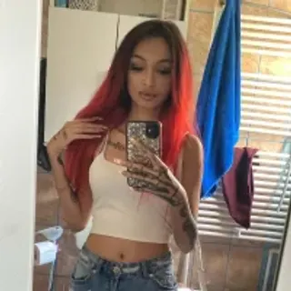 Profile photo of minifoxxxx