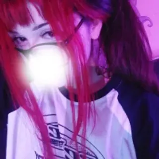Profile photo of -nanamin-