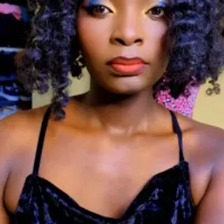 Profile photo of curvylilah