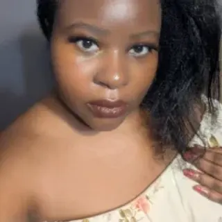 Profile photo of love_paitho