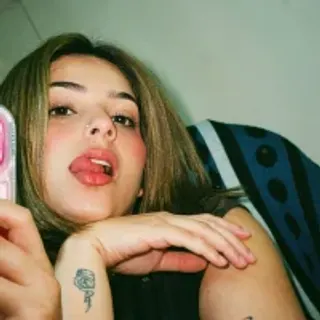 Profile photo of yummyanna_