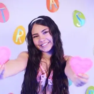 Profile photo of isabela_tay