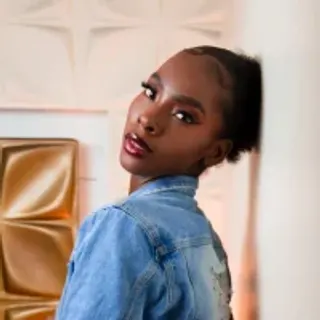 Profile photo of annycampbell